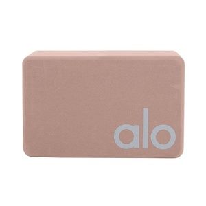Alo - uplifting Yoga block
